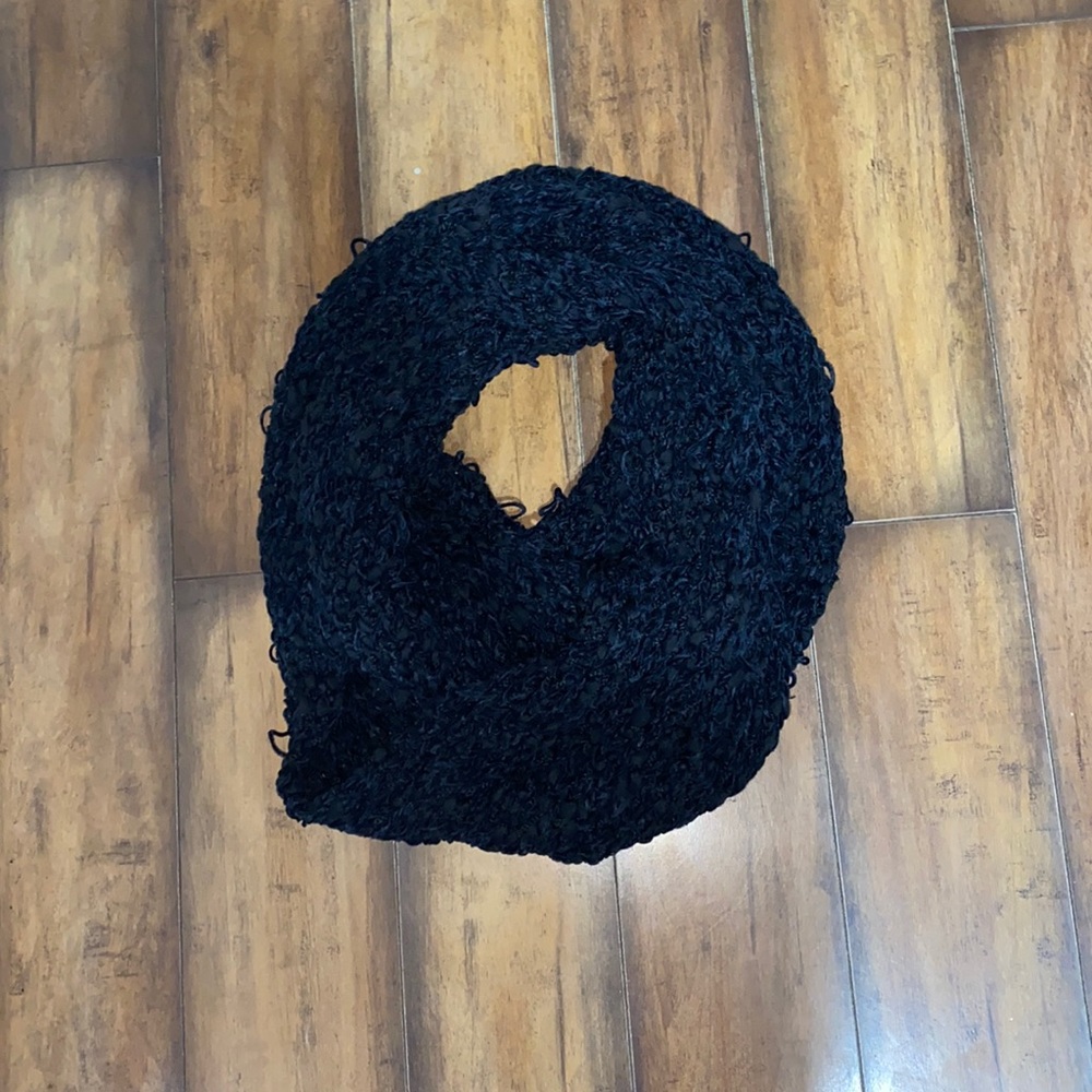 Infinity scarf